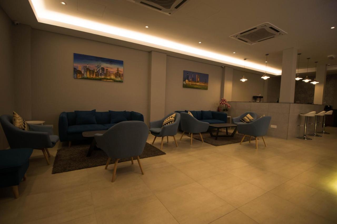 Hexa Hotel & Backpackers Capsules Bukit Bintang Куала-Лумпур Экстерьер фото