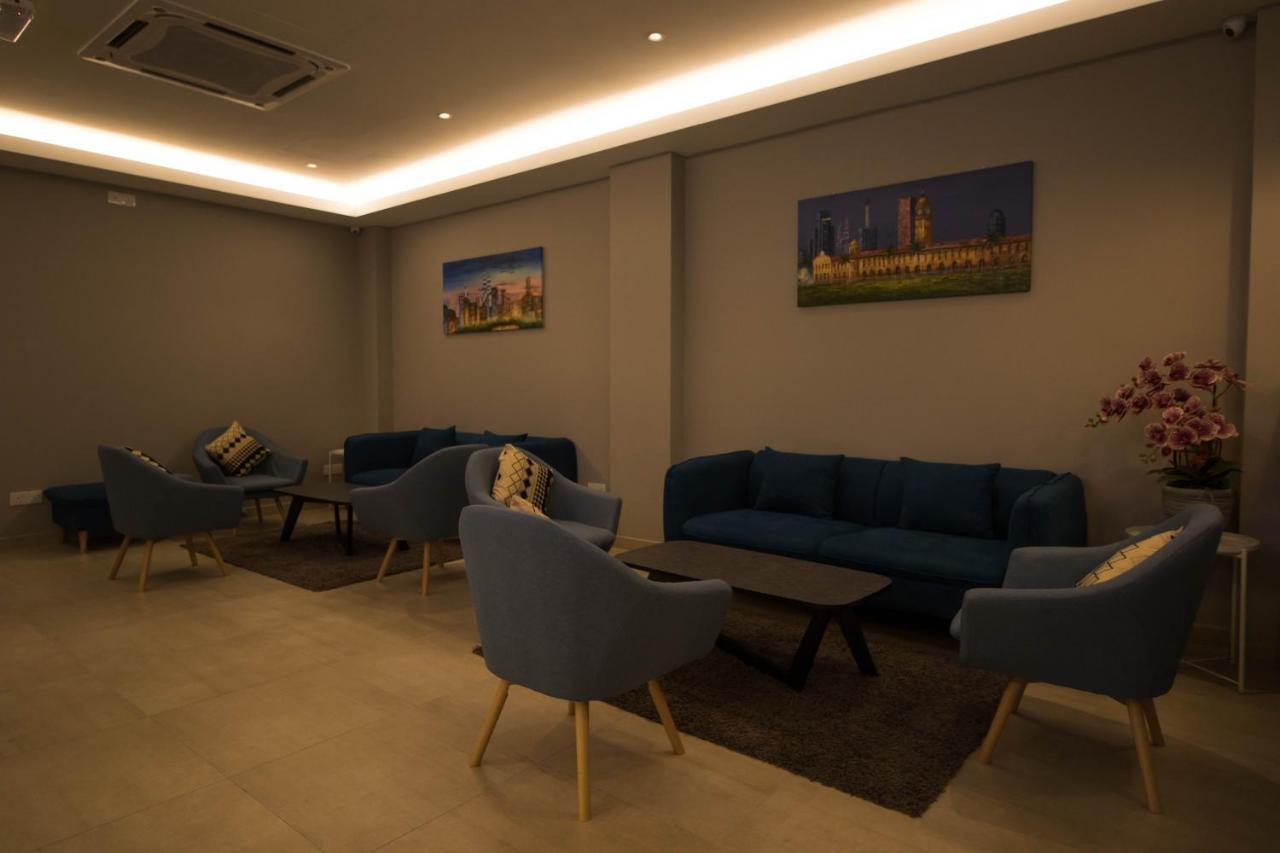 Hexa Hotel & Backpackers Capsules Bukit Bintang Куала-Лумпур Экстерьер фото